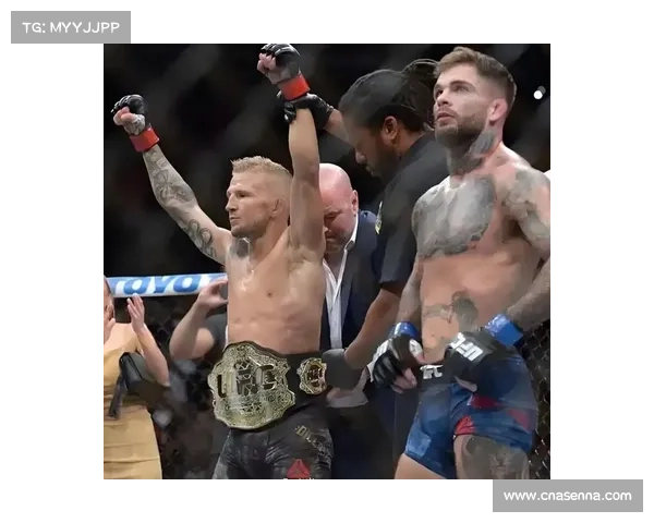 UFC 326联合主赛安排引发拳迷不满，被批“2026开局烂透了”